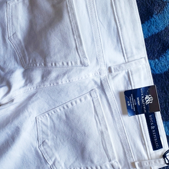 White Jeans - Picture 1 of 4